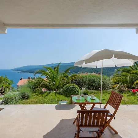 Apartman Luciana With Garden And Sea View *