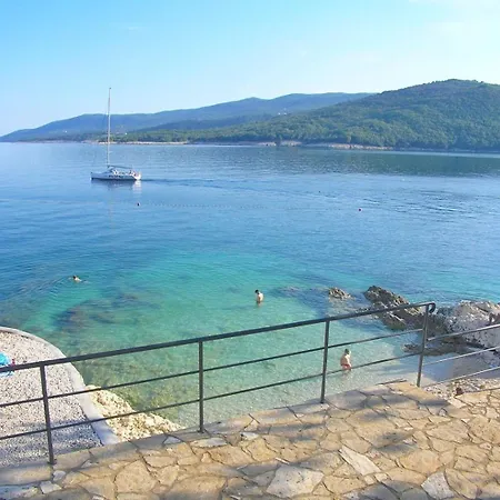 Luciana With Garden And Sea View Apartman Rabac