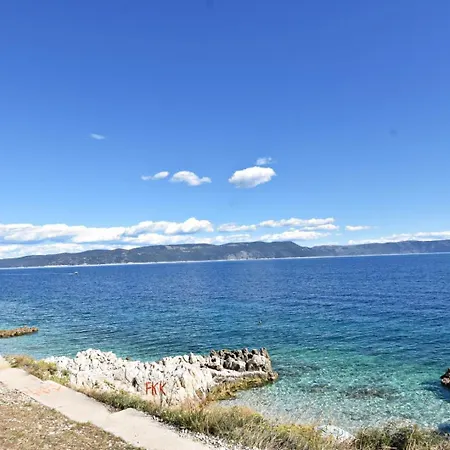 Luciana With Garden And Sea View