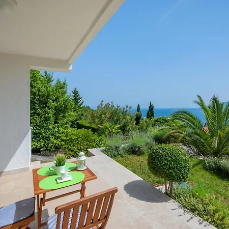 Apartman Luciana With Garden And Sea View Rabac