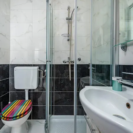 Apartman Luciana With Garden And Sea View *